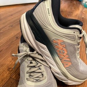 Hoka Bondi 7- 9.5 wide women